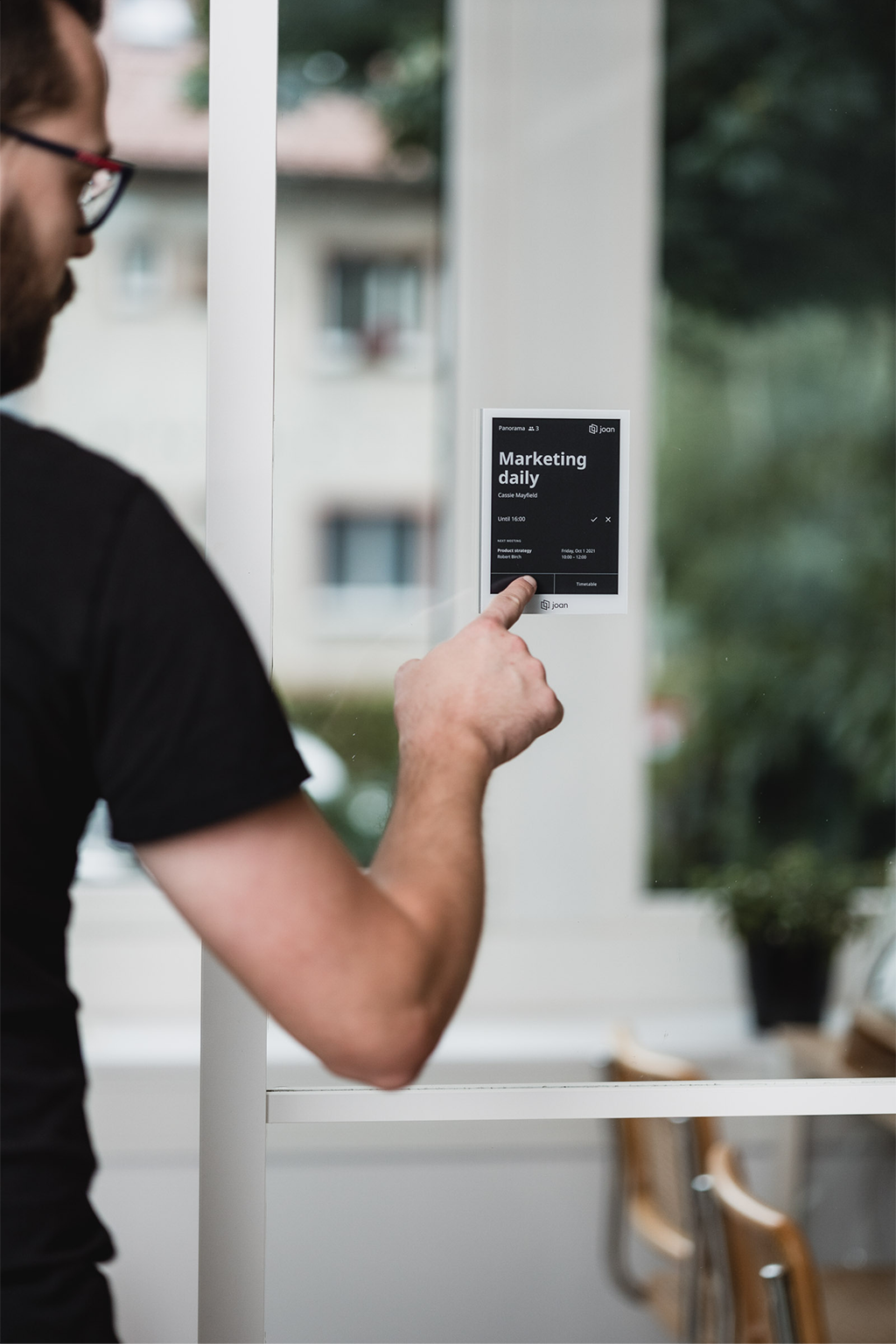 Joan_6_Pro_Book a room–113